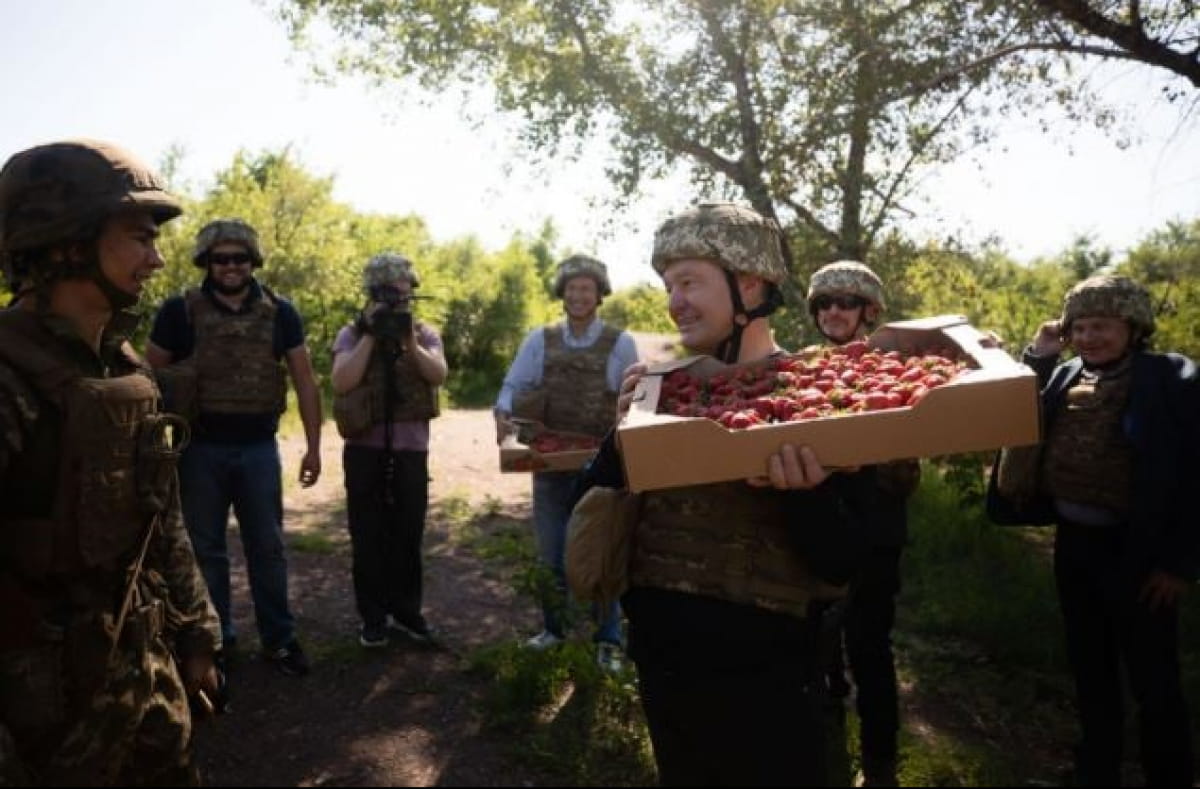 Петро Порошенко на передовій