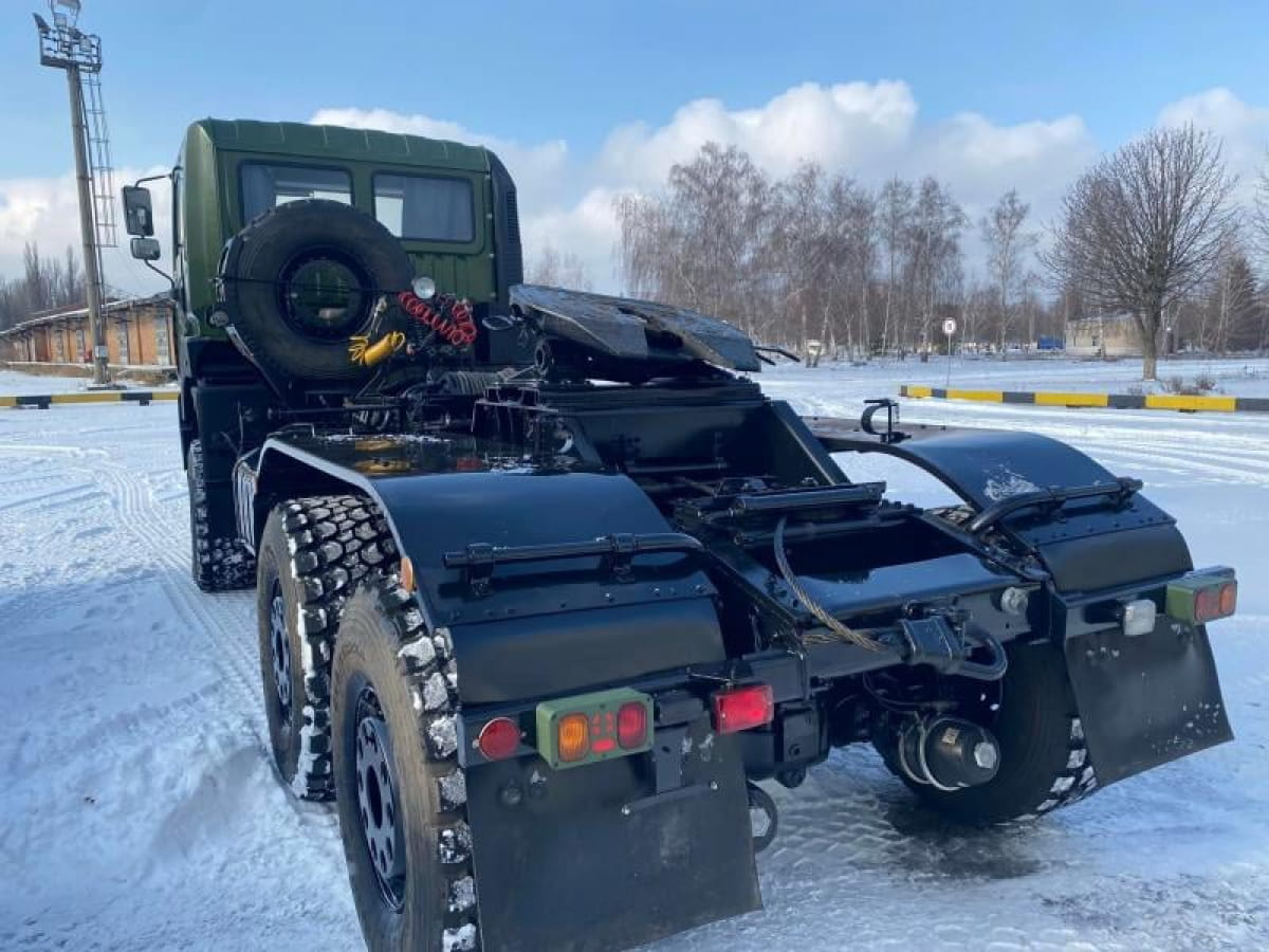 Седельные тягачи КрАЗ для ВСУ