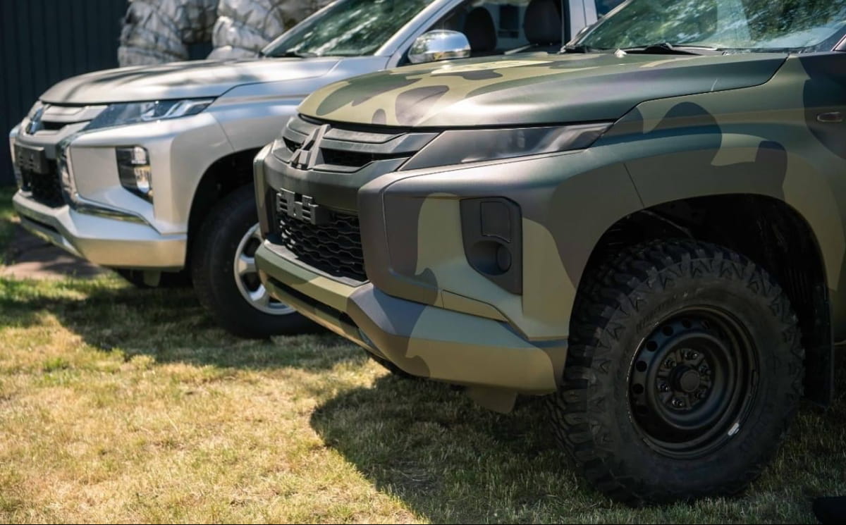 Автомобиль