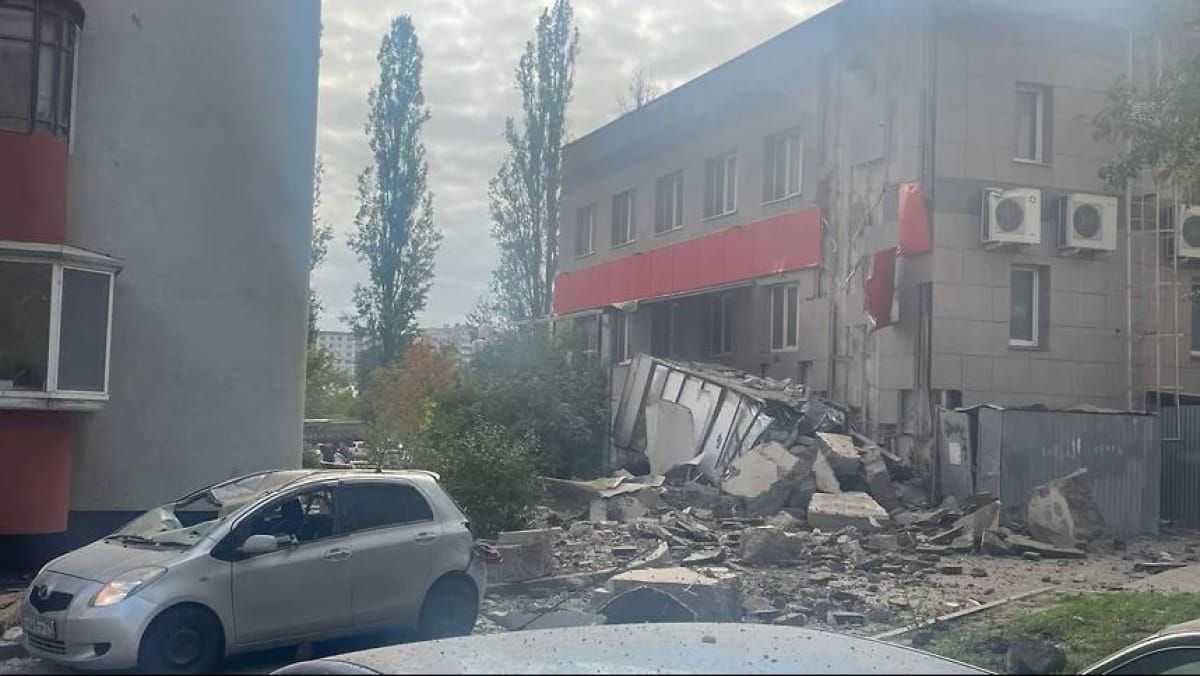 рашистська ракета поцілила в Бєлгород