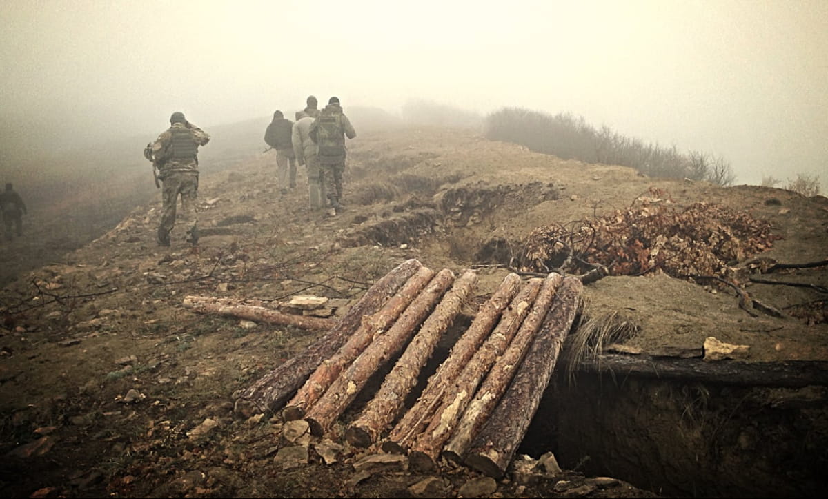 "Життя на межі"