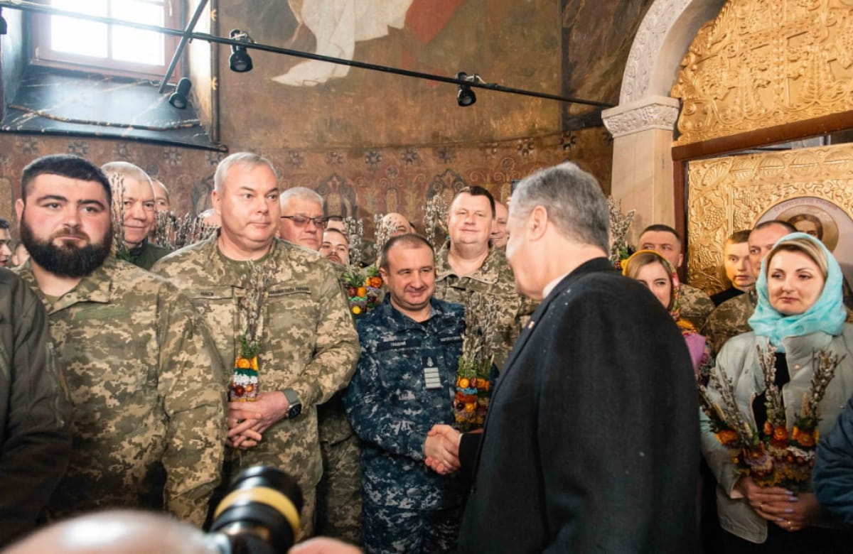 Порошенко в Лаврі