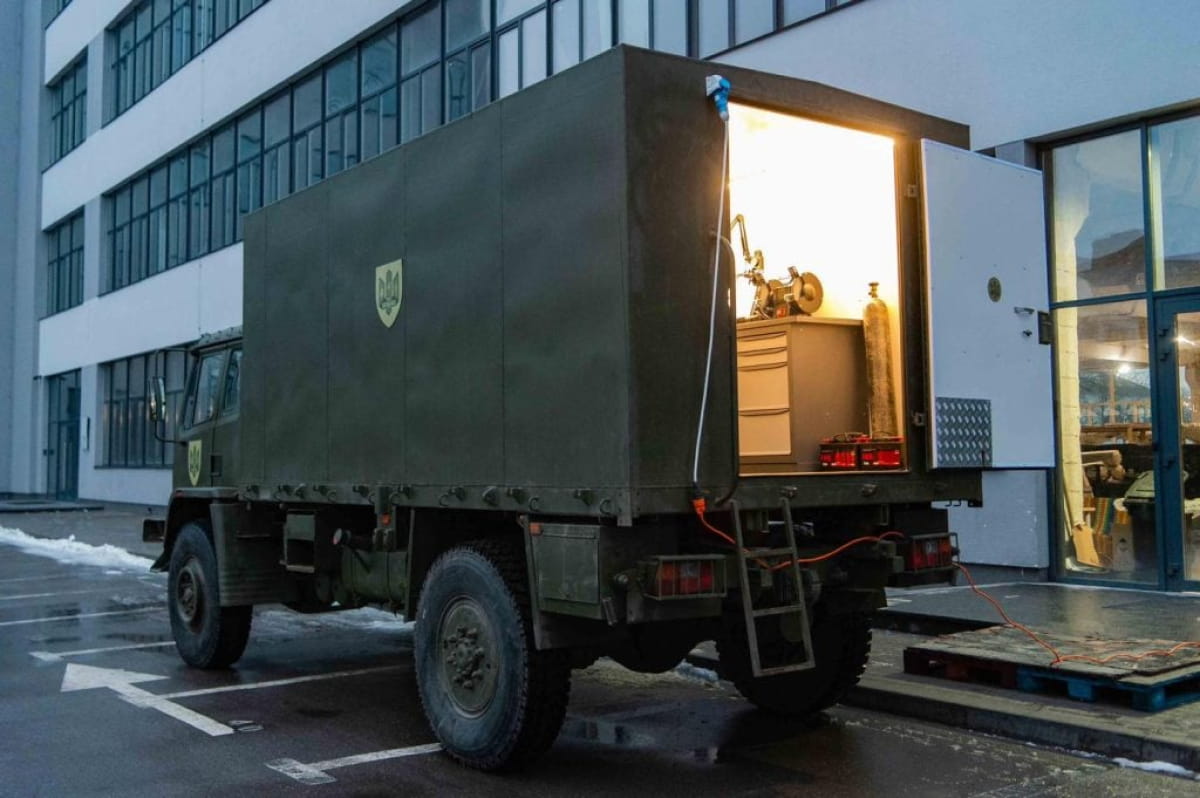 Помощь украинским защитникам