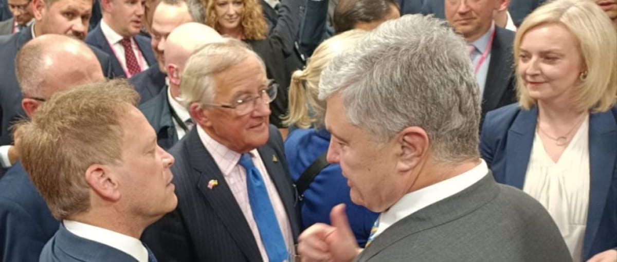 Порошенко зустрівся із чільниками МЗС та Міноборони Британії