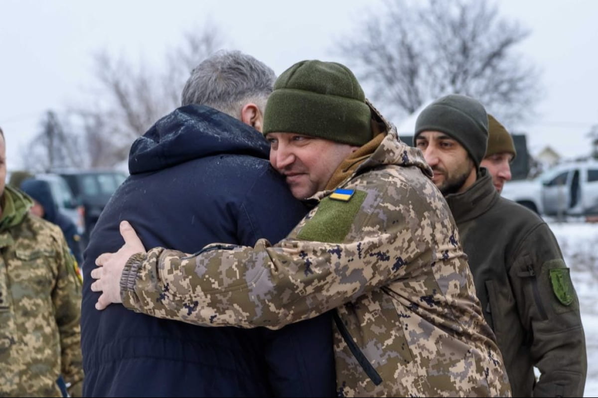 Порошенко и украинские защитники