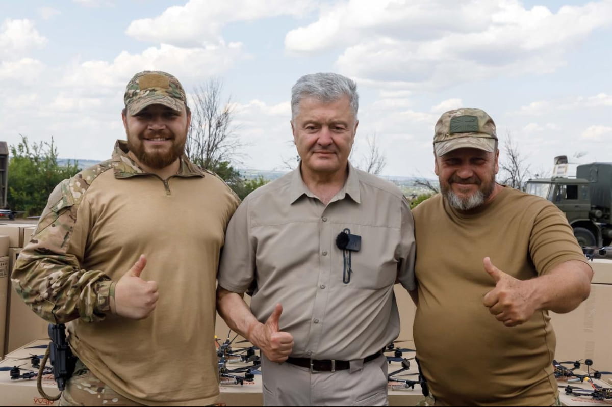 Петро Порошенко і українські захисники