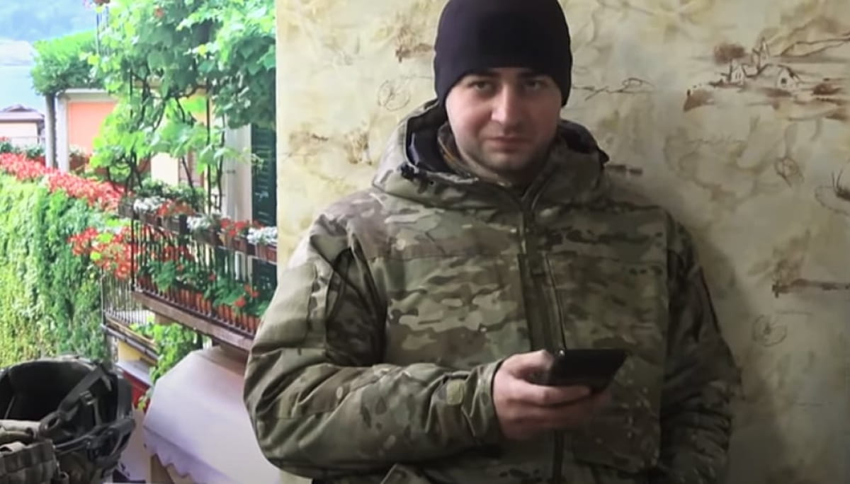 Поліцейський переселявся двічі