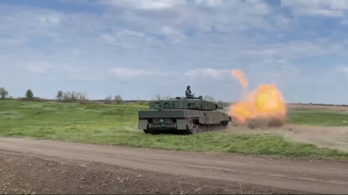 Пристрілка танку Leopard 2