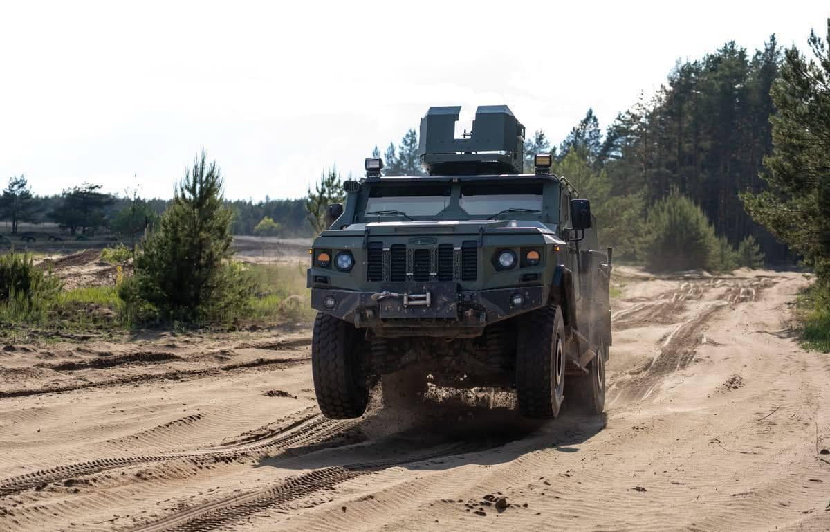 Бронеавтомобіль "Варта-2"