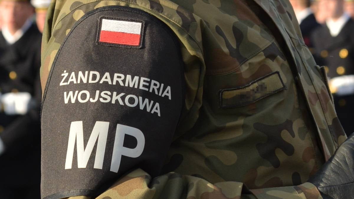 У Польщі біля кордону з росією знайшли дрон із російськими написами